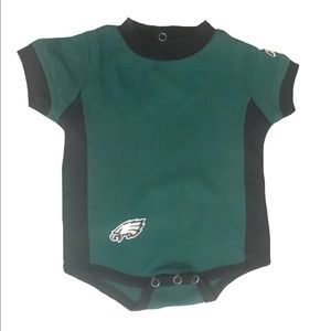 NFL Reebok Philadelphia Eagles Onesie Sz 3-6 Mo